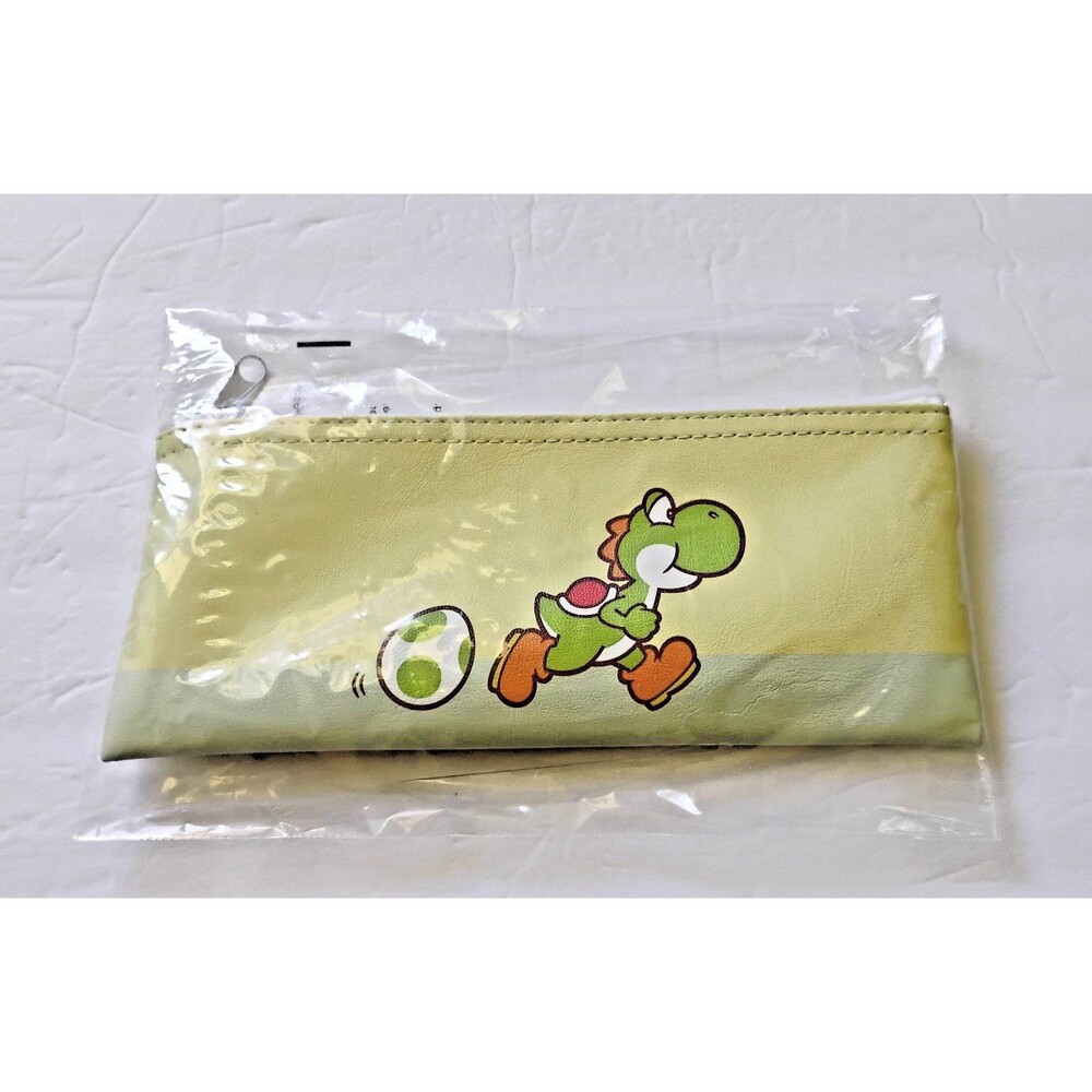 Super Mario Yoshi Egg Zipper Pouch Club Nintendo Rewards New [FL]